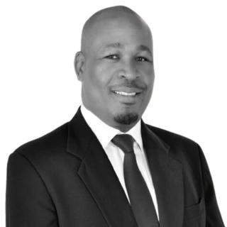 HEBO Consult – Your Partner in Project Management Excellence 16 HEBO Team